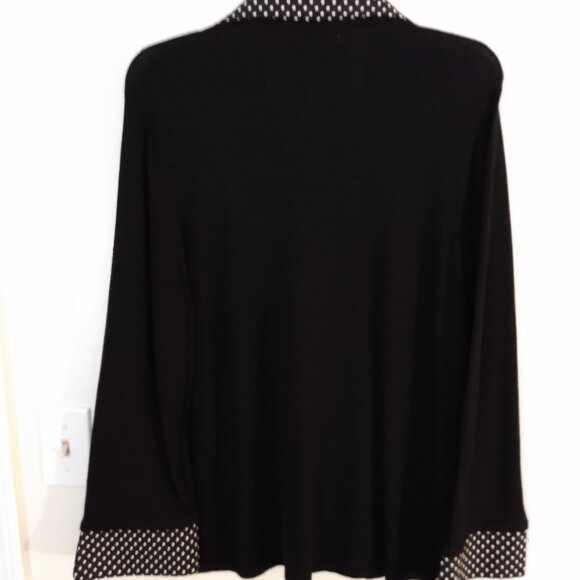 LOWER PRICE for this LADIES LIGHTWEIGHT LONG-SLEEVE PULLOVER SWEATER - Picture 3 of 4